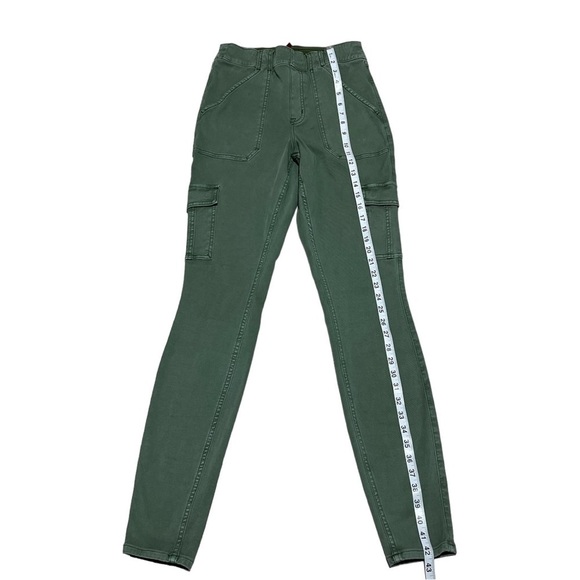 SPANX Stretch Twill Ankle Cargo Pant in Soft Sage M - Picture 11 of 14